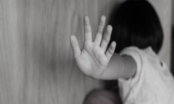 7 yaşındaki çocuğu taciz eden adam serbest kaldı, aile isyan etti: Ceza alması için tecavüze uğraması mı gerekiyordu?