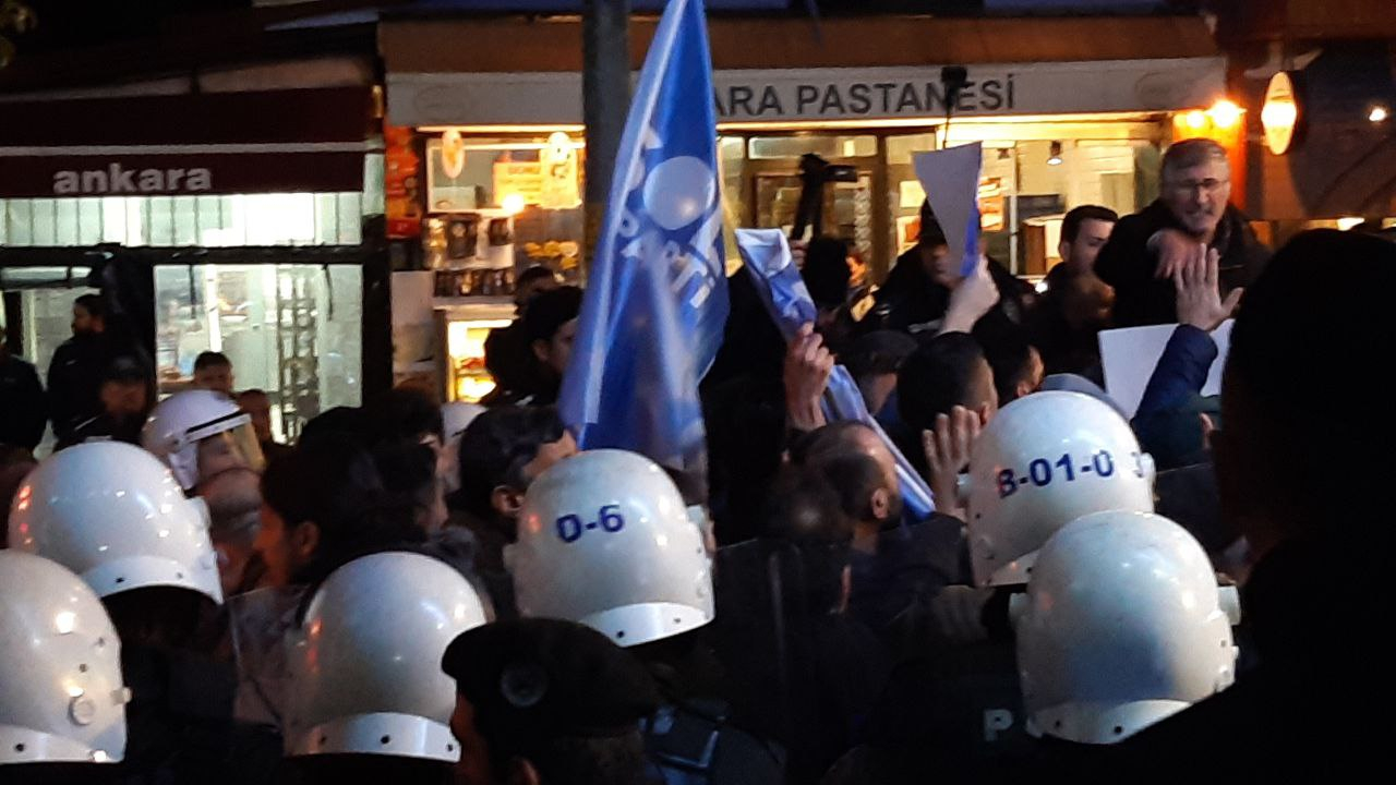 fotoğraf_5765130749291379876_y