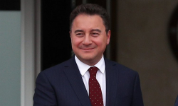 Ali Babacan: Yıldızlardan oluşan bir takım oluşturmak