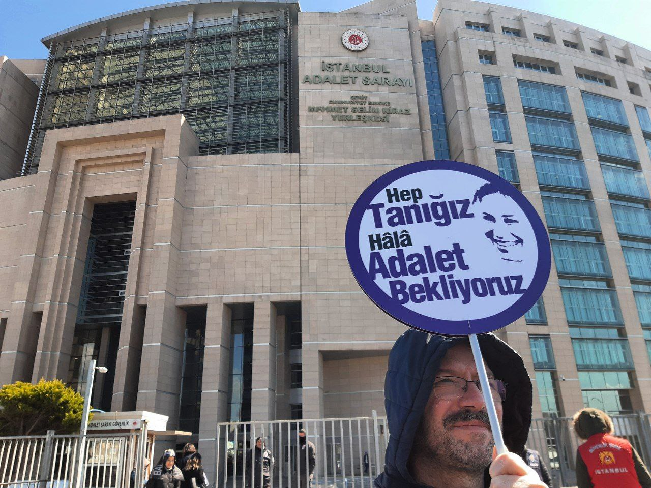 fotoğraf_5850624688953343187_y