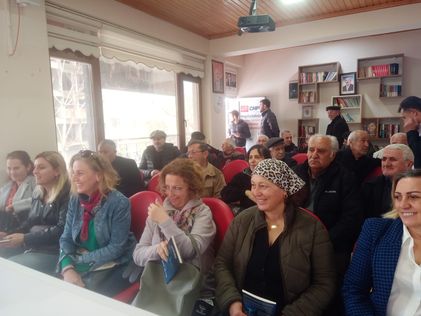 26e8201d-2b28-410a-aa14-f3fa8533ad6f