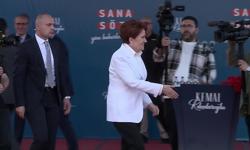 Meral Aksner: Yakın zamanda peygamberliğini ilan ederse şaşırmam