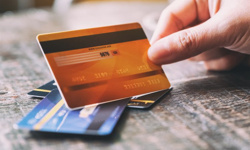 Kredi kartları için maksimum faiz oranını belirleyin