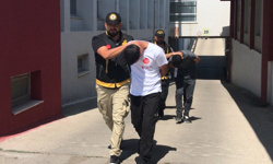 Adana'daki cinayetle ilgili 2 zanlı tutuklandı