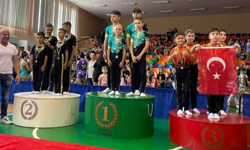 Türk kadını akrobatik cimnastikte ilk madalyasını kazandı