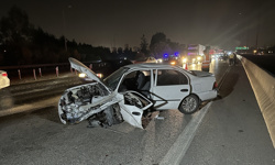 Adana'da iki otomobilin çarpıştığı kazada 1 kişi yaralandı
