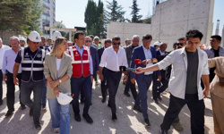 İstanbul Büyükşehir'den Elazığ'daki okul inşaatına yakın mercek