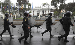 Peru'da suç örgütleriyle mücadele kapsamında 3 bölgede OHAL ilan edildi