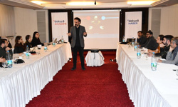 Türkiye'nin dört bir yanından gazeteciler Seçim Haberciliği Eğitimi'nde buluştu