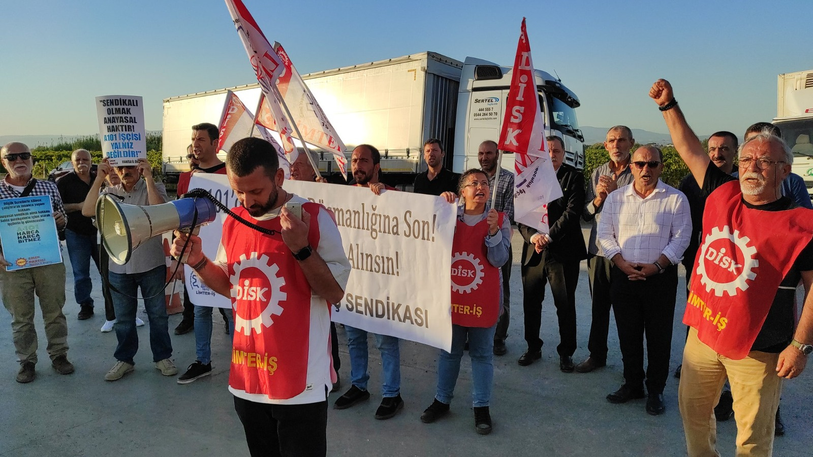 WhatsApp Image 2023-10-13 at 22.01.58 (1)