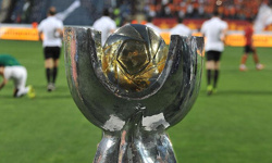 Fenerbahçe, Süper Kupa finalinde yarın Galatasaray'la Suudi Arabistan'da karşılaşacak