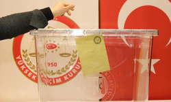MetroPOLL'den 'Bu pazar seçim olsa' anketi: "Kararsız ve protesto oylarda artış..."