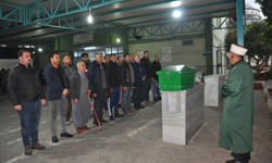 Mersin'de öldürülen kadının cenazesi defnedildi