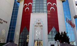 MHP'den bir 55'lik liste daha! Bir büyükşehir ilçesi adayı da var