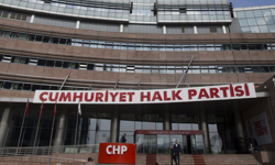 "Lütfü Savaş anketi" mi bekleniyor? CHP PM toplantısı ertelendi