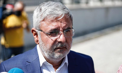 AKP'li Mehmet Metiner: "Nefsimize yenildik"