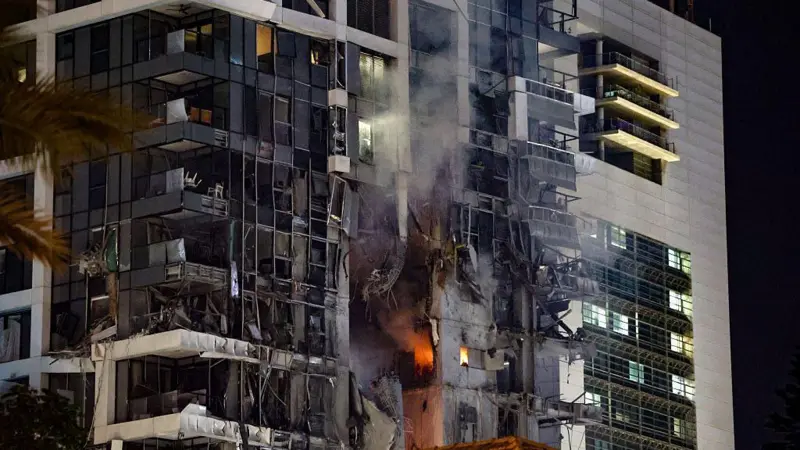 İran'dan İsrail'e Missileme